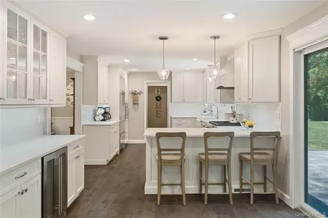14 Briarwood Lane Pleasantville NY 10570