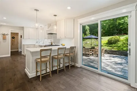 14 Briarwood Lane Pleasantville NY 10570