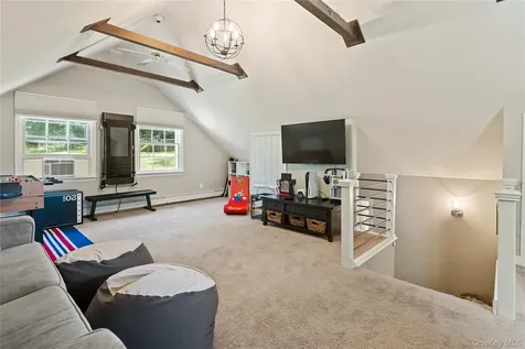 14 Briarwood Lane Pleasantville NY 10570