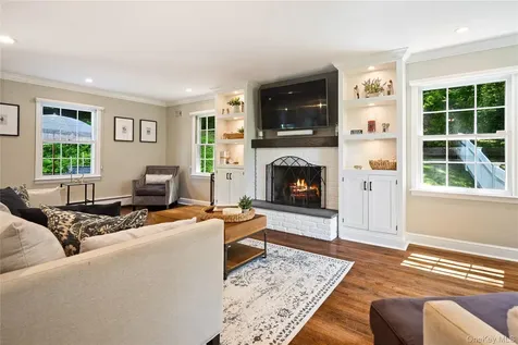 14 Briarwood Lane Pleasantville NY 10570