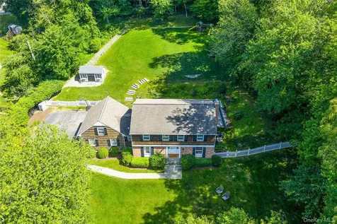 14 Briarwood Lane Pleasantville NY 10570