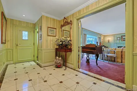 72 Brookfield Road Mount Vernon NY 10552