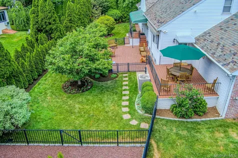 72 Brookfield Road Mount Vernon NY 10552