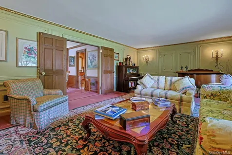 72 Brookfield Road Mount Vernon NY 10552