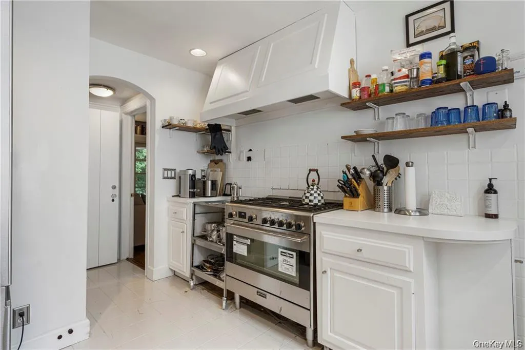 224 Mamaroneck Road Scarsdale NY 10583