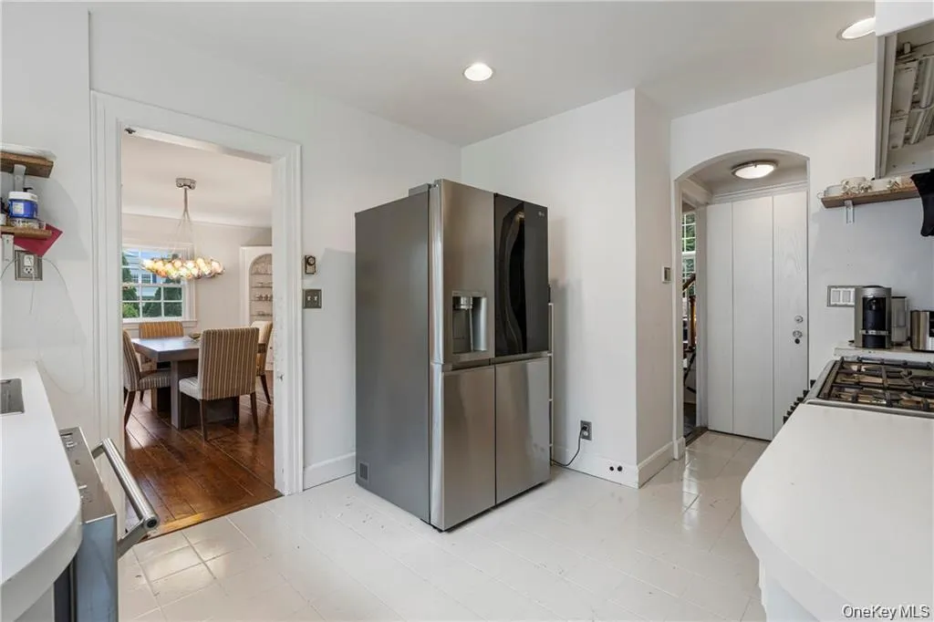 224 Mamaroneck Road Scarsdale NY 10583