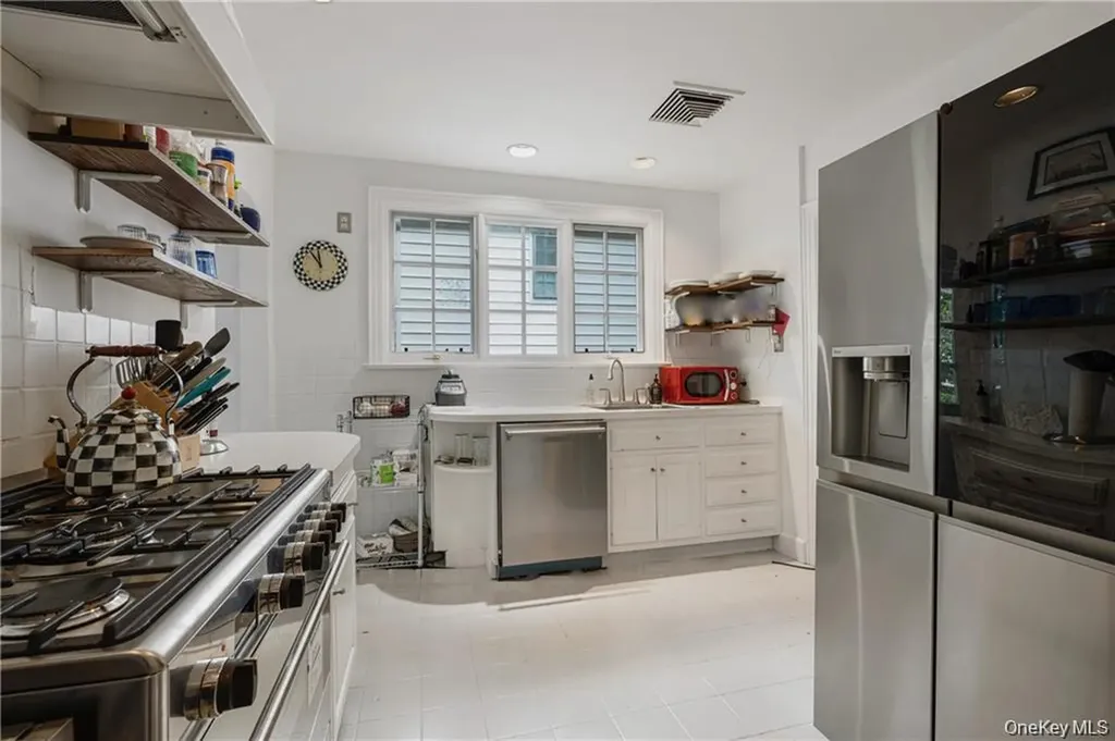 224 Mamaroneck Road Scarsdale NY 10583