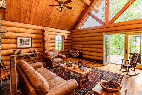 24 Tanis Hollow Road Woodstock NY 12498