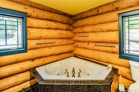 24 Tanis Hollow Road Woodstock NY 12498