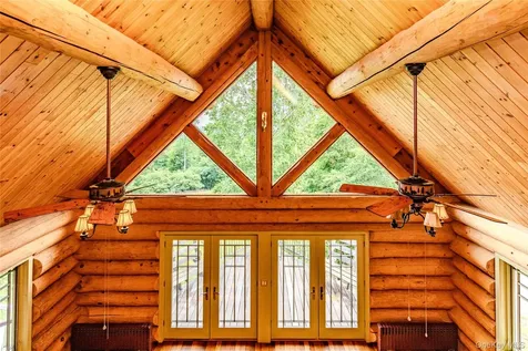 24 Tanis Hollow Road Woodstock NY 12498