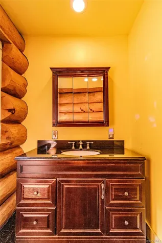 24 Tanis Hollow Road Woodstock NY 12498