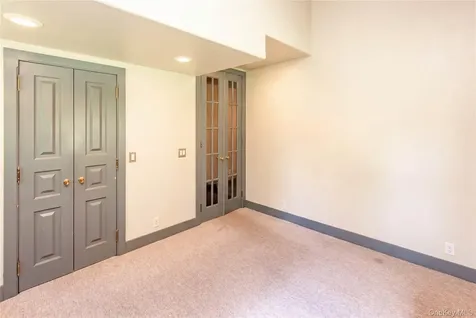 24 Tanis Hollow Road Woodstock NY 12498