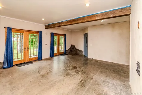 24 Tanis Hollow Road Woodstock NY 12498