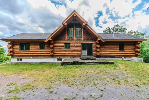 24 Tanis Hollow Road Woodstock NY 12498