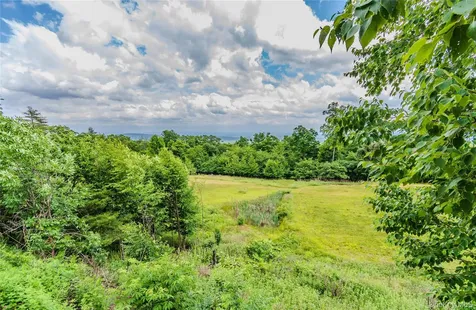 24 Tanis Hollow Road Woodstock NY 12498