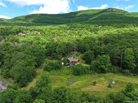 24 Tanis Hollow Road Woodstock NY 12498