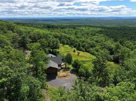 24 Tanis Hollow Road Woodstock NY 12498