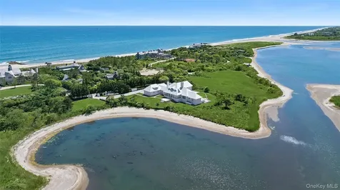 64 W End Road East Hampton NY 11937
