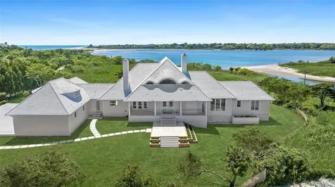 64 W End Road East Hampton NY 11937