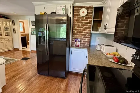 7 Holm Run Pawling NY 12564