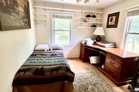7 Holm Run Pawling NY 12564