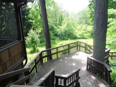 7 Holm Run Pawling NY 12564