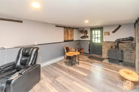 1633 Salt Point Turnpike Pleasant Valley NY 12569