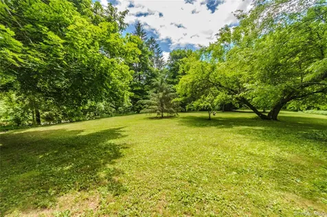 1633 Salt Point Turnpike Pleasant Valley NY 12569