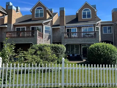 106 Half Moon Bay Drive Croton-on-hudson NY 10520