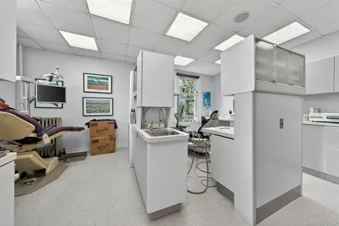 219 Husdon Street Call Listing Agent PA 18428