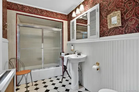 219 Husdon Street Call Listing Agent PA 18428