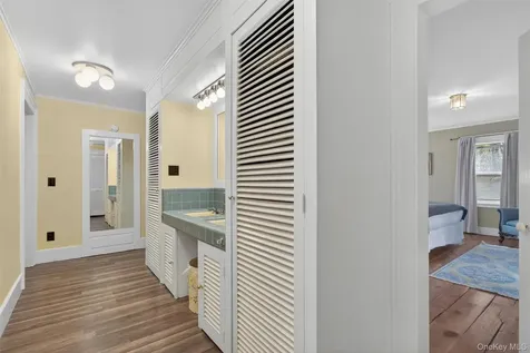 219 Husdon Street Call Listing Agent PA 18428