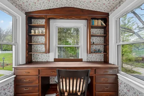 219 Husdon Street Call Listing Agent PA 18428