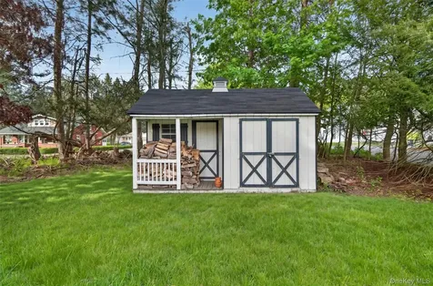 219 Husdon Street Call Listing Agent PA 18428