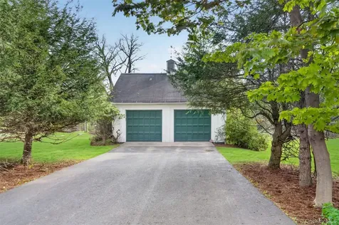 219 Husdon Street Call Listing Agent PA 18428