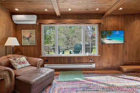 219 Husdon Street Call Listing Agent PA 18428