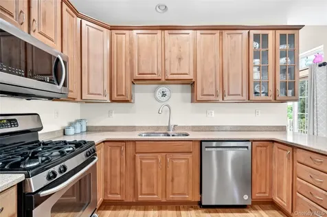 19 Ash Road Wappingers Falls NY 12590