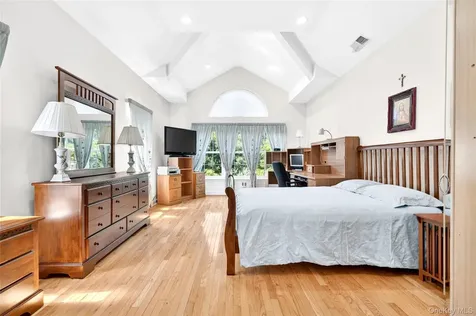 19 Ash Road Wappingers Falls NY 12590
