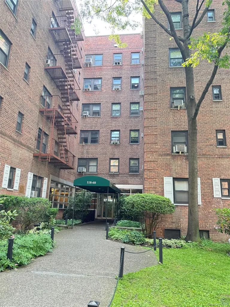 118-60 Metropolitan Avenue Kew Gardens NY 11415