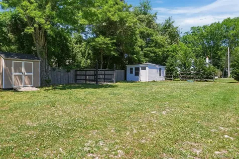 2 North Street Manorville NY 11949