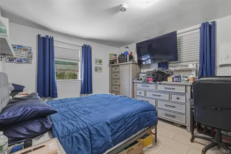 2 North Street Manorville NY 11949