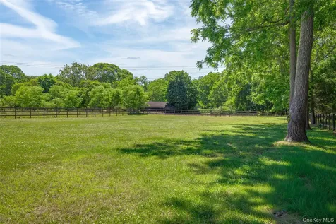 2 North Street Manorville NY 11949