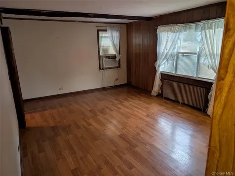 228 Morsemere Avenue Yonkers NY 10703