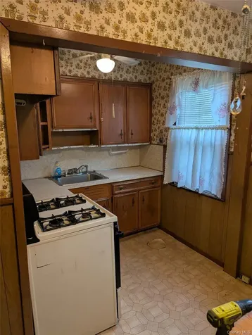 228 Morsemere Avenue Yonkers NY 10703