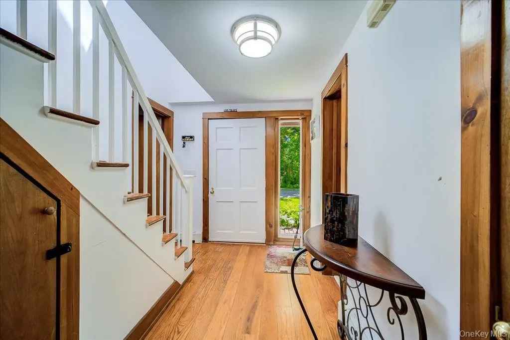 10-12 Woodlea Road Salt Point NY 12578