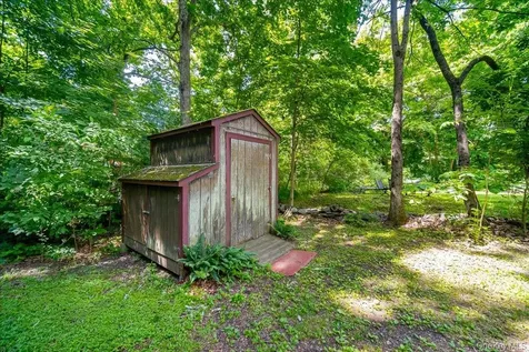10-12 Woodlea Road Salt Point NY 12578