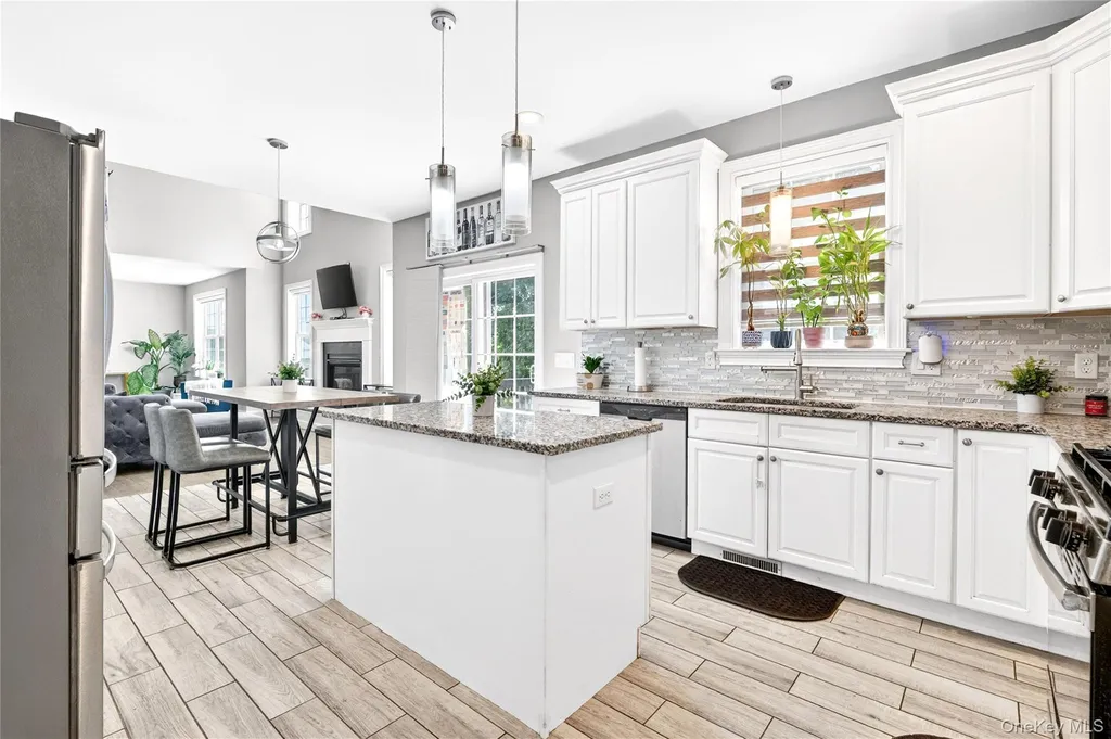 28 Ardmore Street Cornwall NY 12553