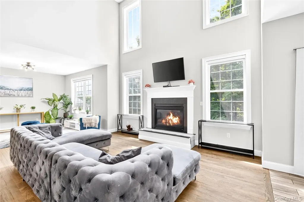 28 Ardmore Street Cornwall NY 12553