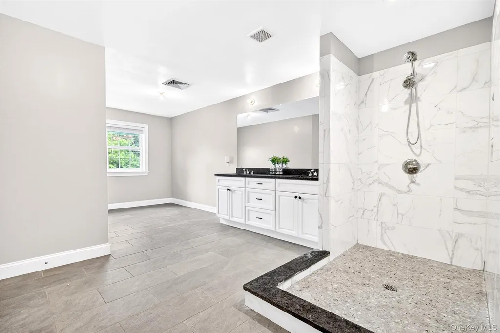 28 Ardmore Street Cornwall NY 12553