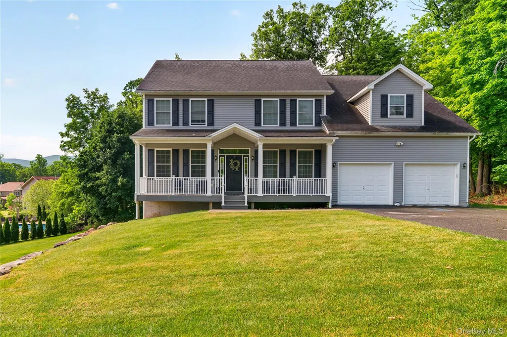 28 Ardmore Street Cornwall NY 12553